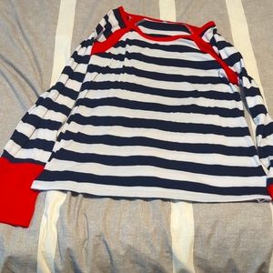 Long sleeved shirt worn 2 times